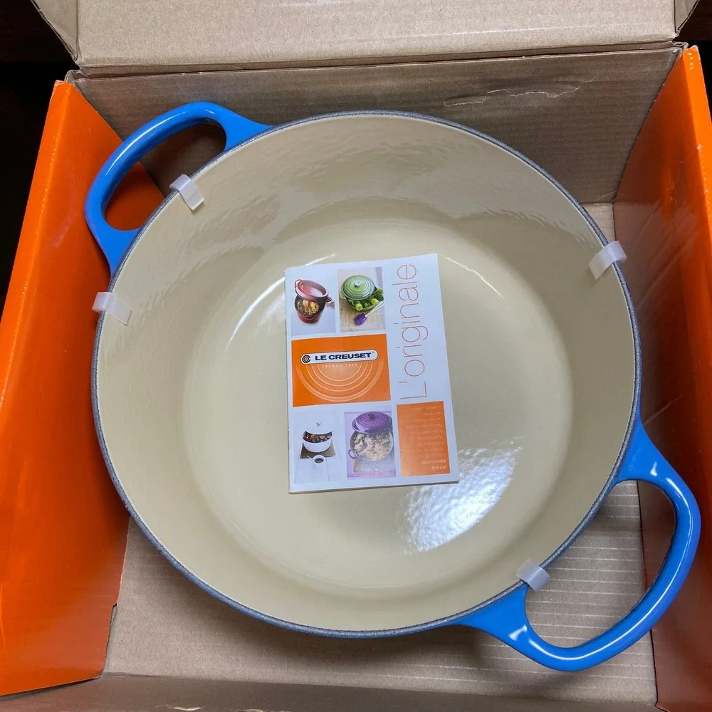 Le Creuset Signature Round Dutch Oven 5.5 Qt Azure Blue Enameled‎ Cast Iron 26cm